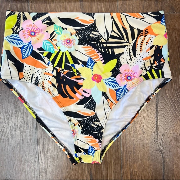 Old Navy Floral High-Waisted Bikini Set - Black and Multicolor SZ MED/LG - Picture 2 of 5